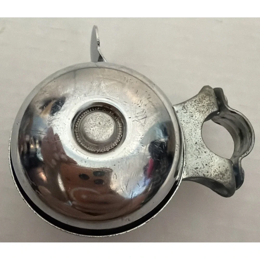 Vintage Bee Brand Cycle Revolving Bicycle Bell Bike Handlebar Mount Chrome Works